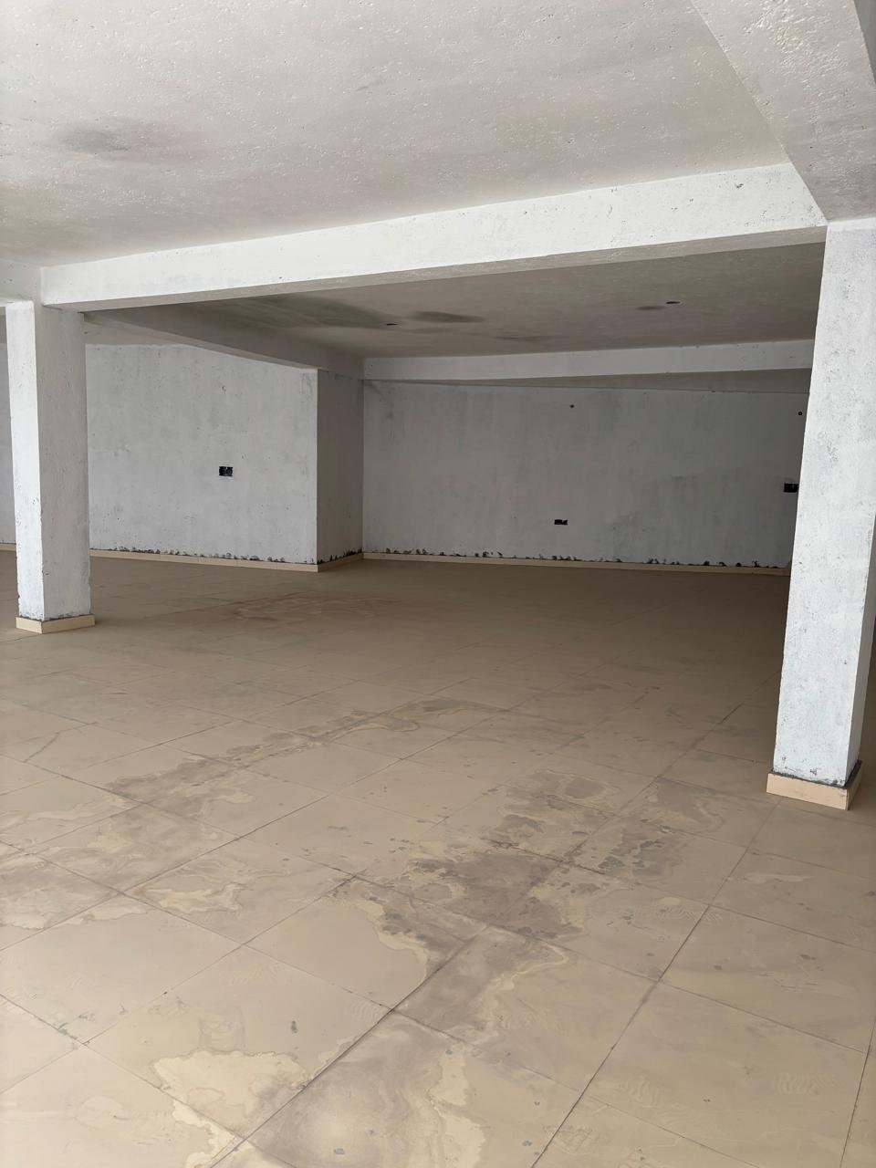 Commercial Floor